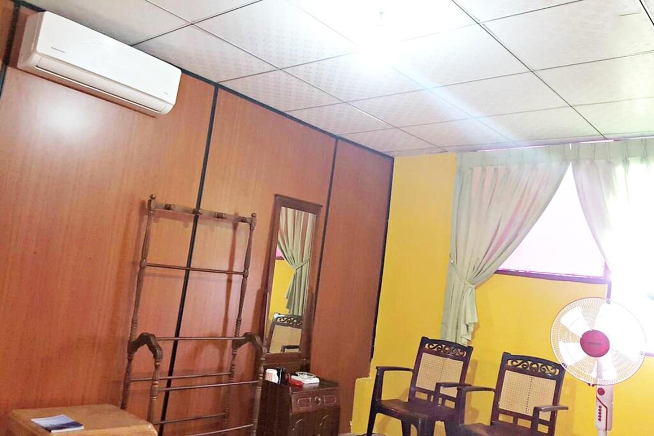Hotel Beehive Colombo Extérieur photo